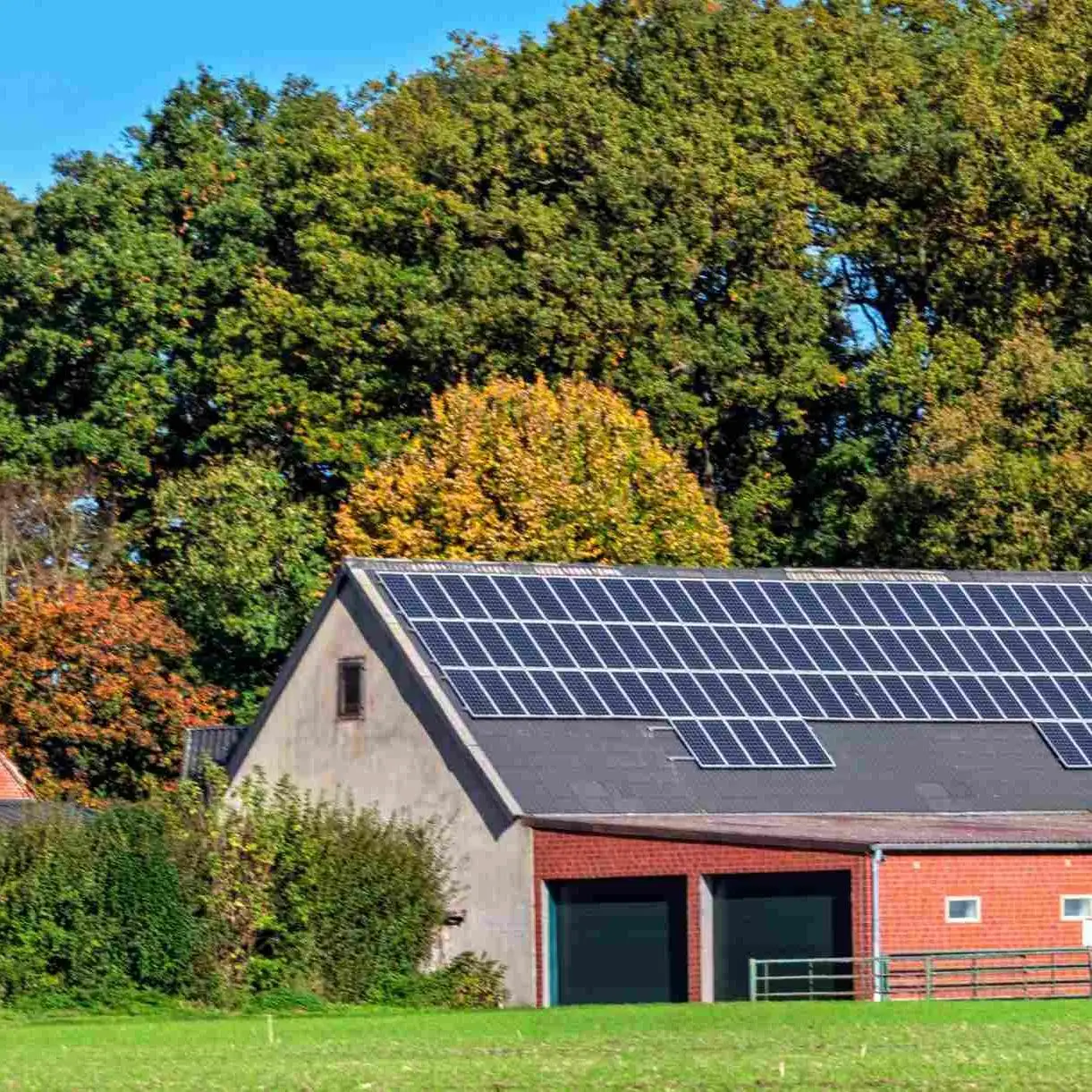 Falatto commercial energy storage in United Kingdom – 50kW 30kWh unit for business backup power